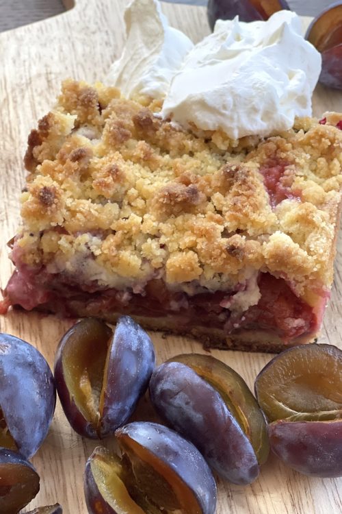 Pflaumenkuchen nah